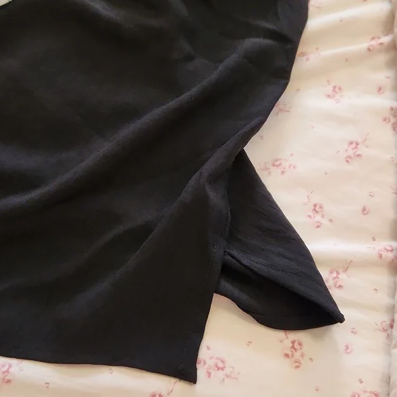 ODDY Black ONE SHOULDER TOP - Picture 8 of 9